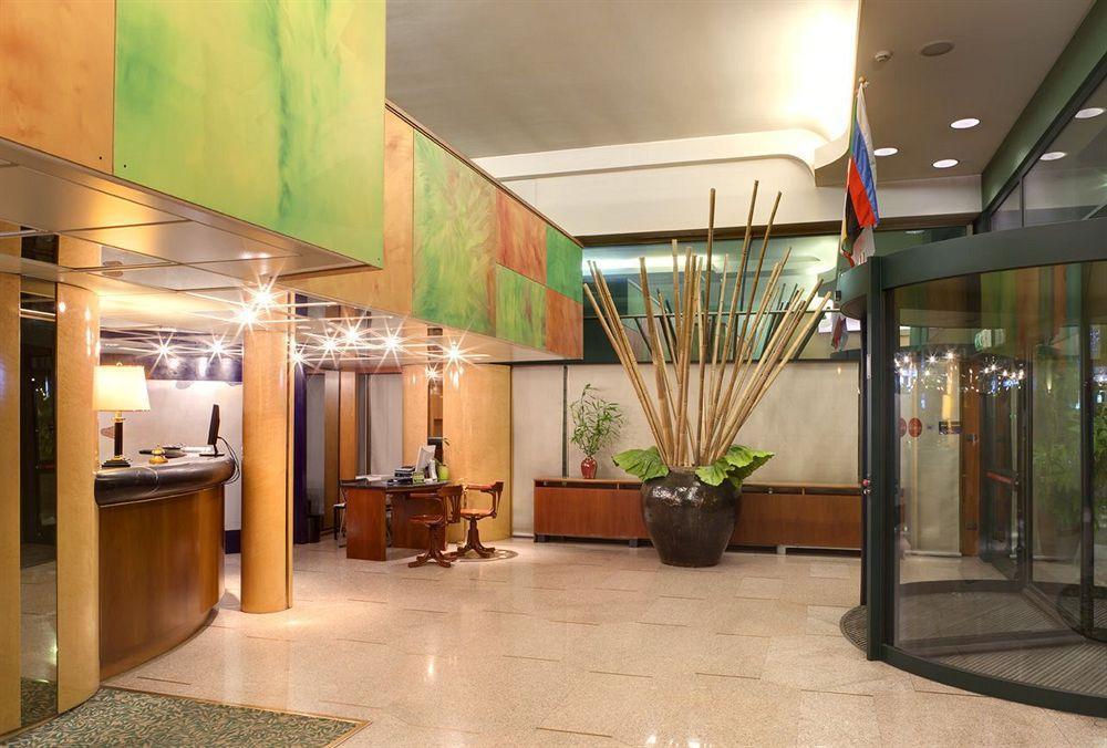 City Hotel Varèse Extérieur photo