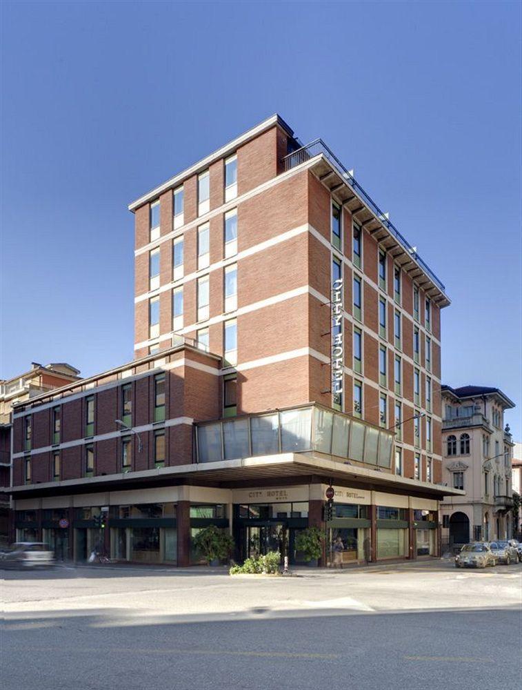 City Hotel Varèse Extérieur photo