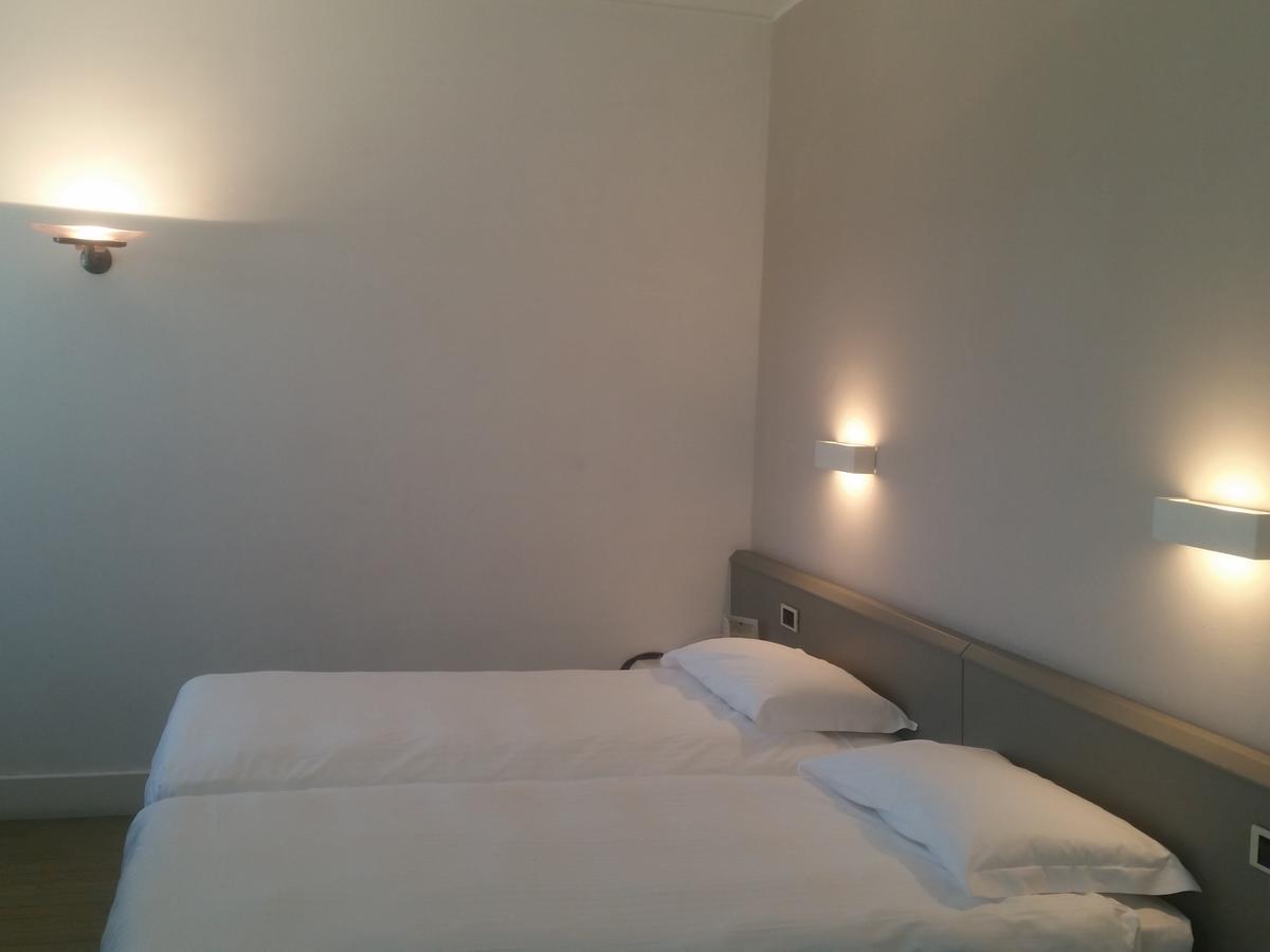 City Hotel Varèse Extérieur photo