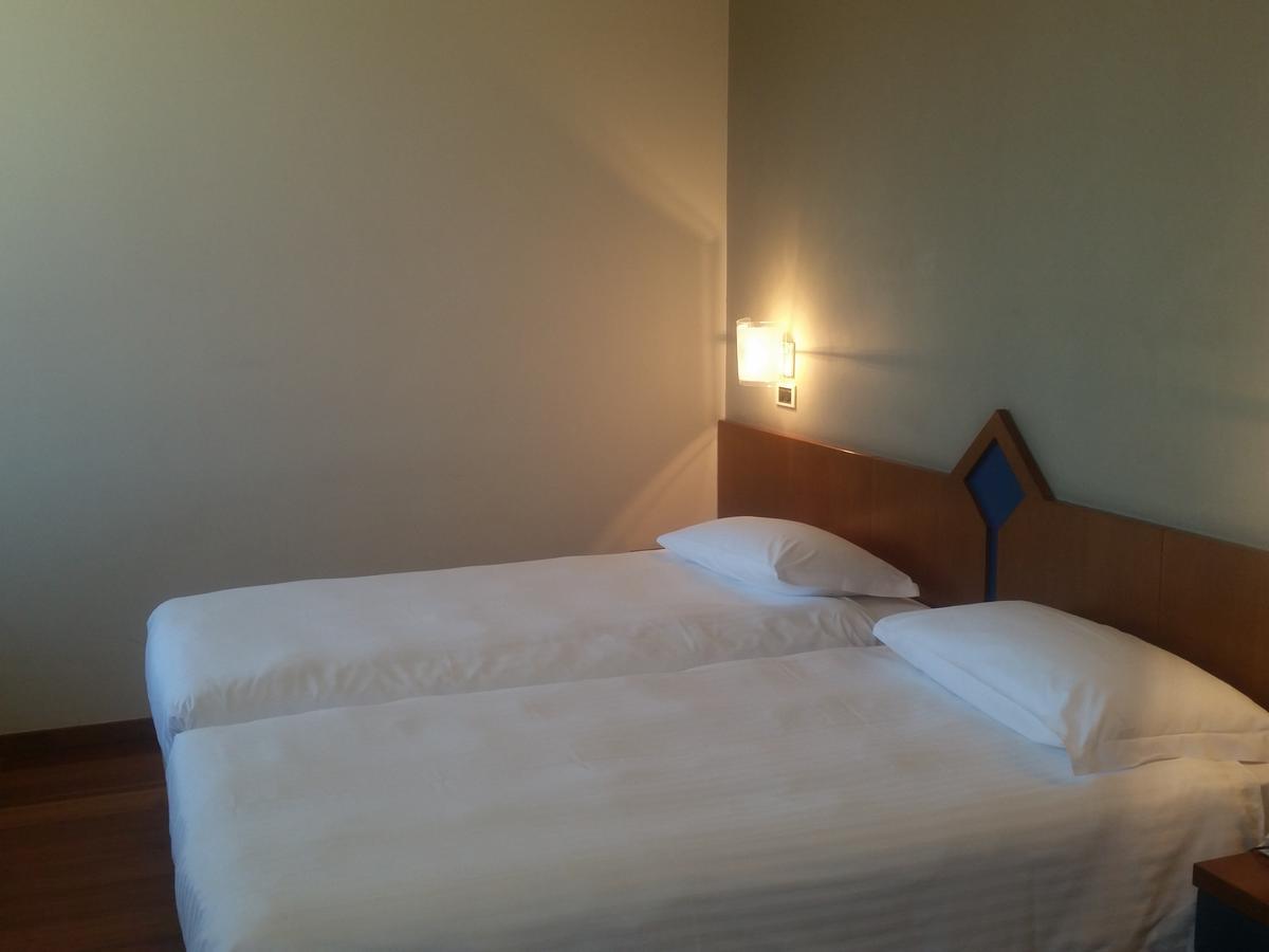 City Hotel Varèse Extérieur photo
