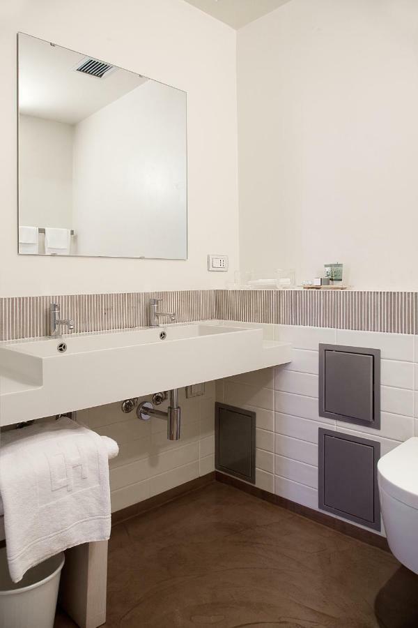 City Hotel Varèse Extérieur photo