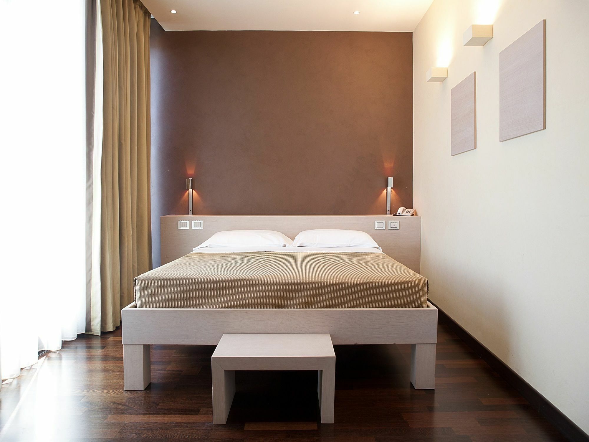 City Hotel Varèse Extérieur photo